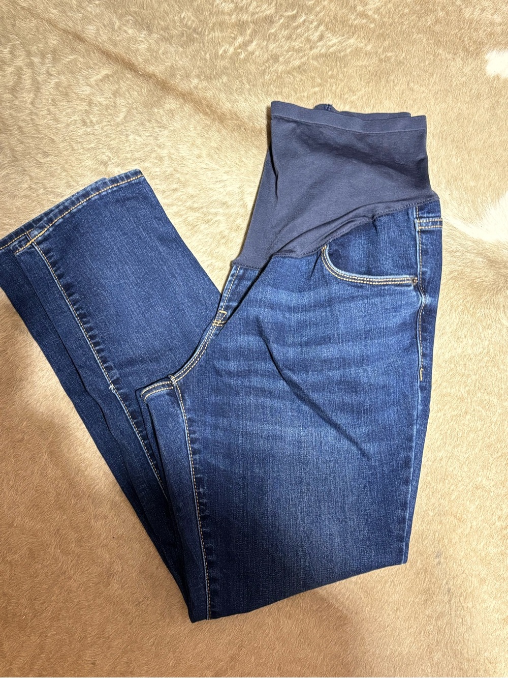 Old navy maternity straight short jeans size 8